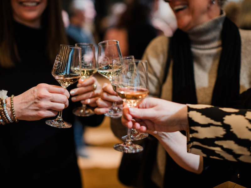 Sparkling & Wine